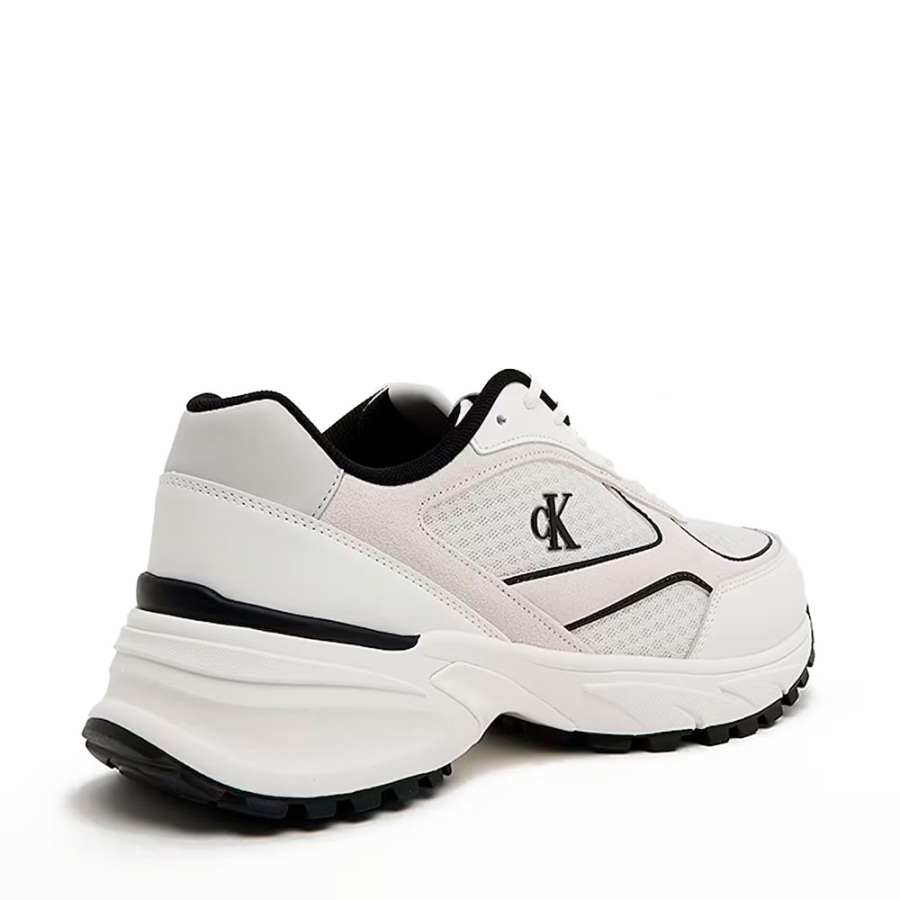 tenis-de-couro-e-malha-respiraveis