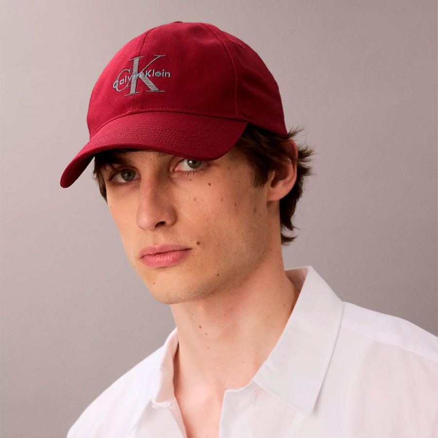 cappellino-da-baseball-con-logo-monogramma-ricamato