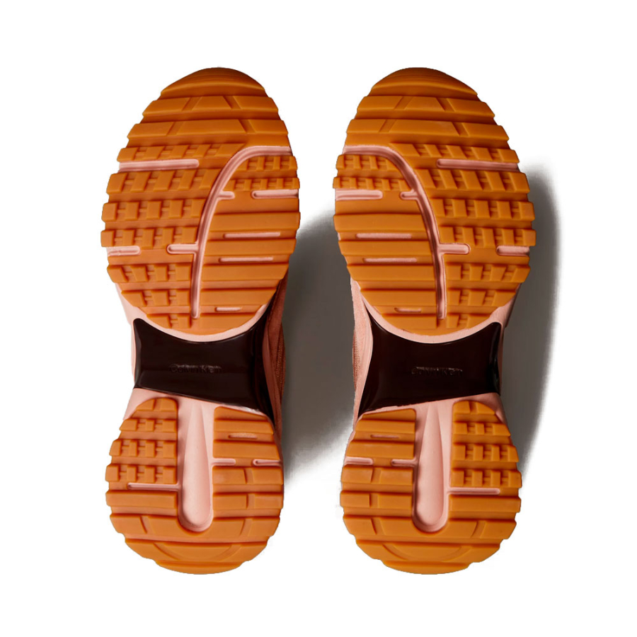 atmungsaktive-sneaker-aus-leder-und-mesh atmungsaktive-sneaker-aus-leder-und-mesh