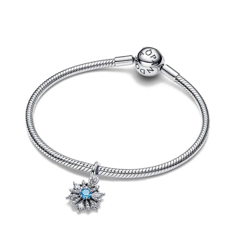 disney-frozen-queen-elsa-ciondolo-fiocco-di-neve-794209c01 disney-frozen-queen-elsa-ciondolo-fiocco-di-neve-794209c01