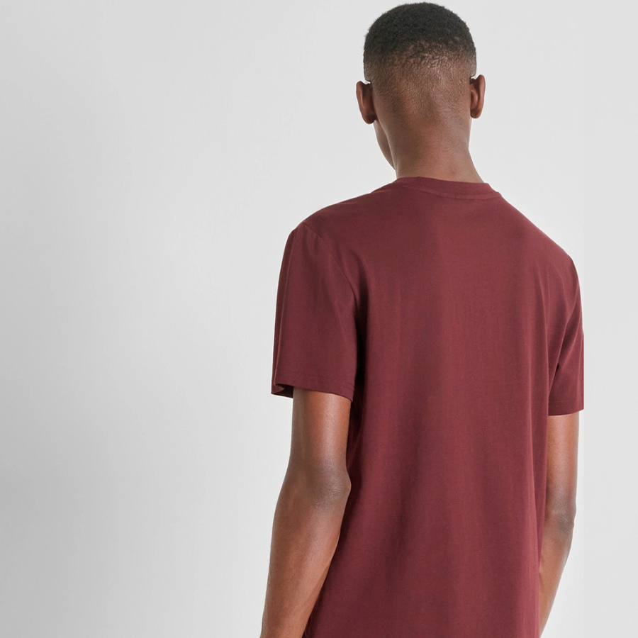 camiseta-regular-fit-con-logotipo-estampado camiseta-regular-fit-con-logotipo-estampado