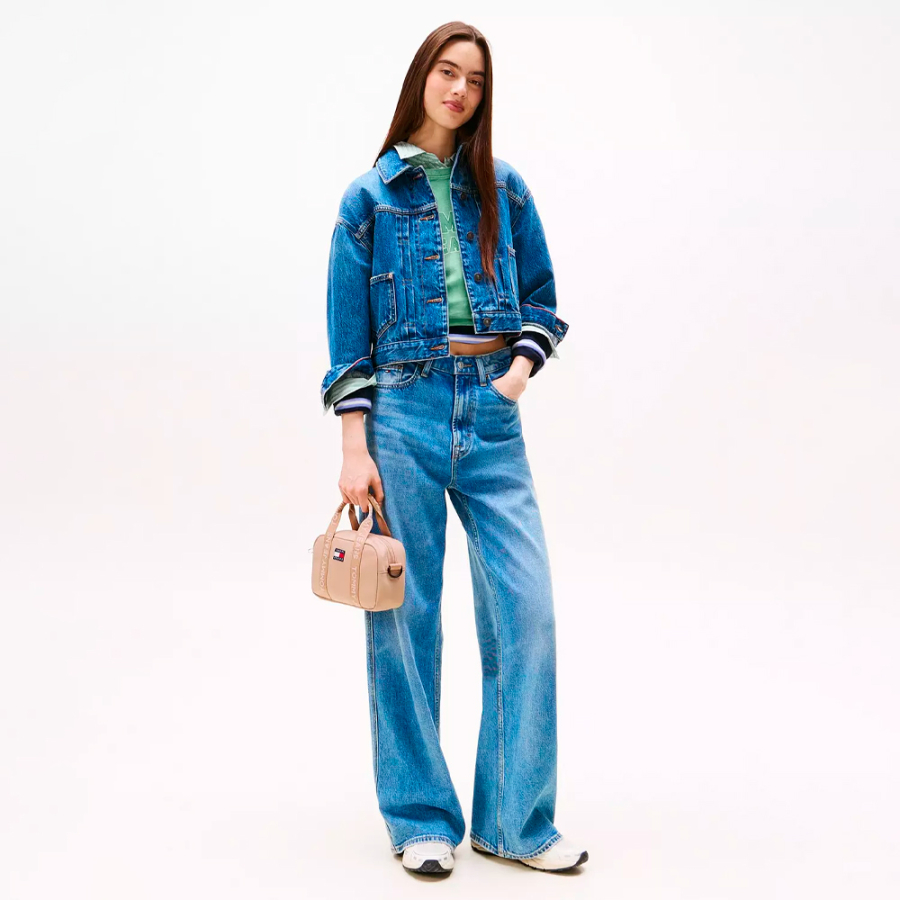 essential-inscription-crossbody-bag essential-inscription-crossbody-bag