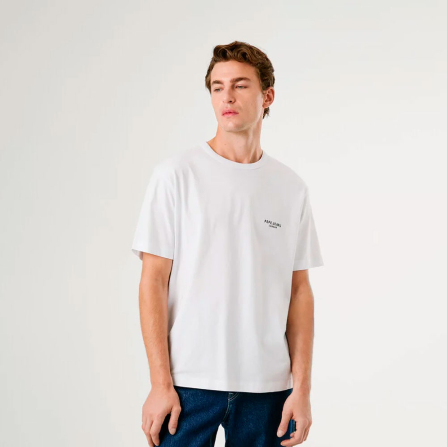 camiseta-espalda-estampada-fit-relaxed camiseta-espalda-estampada-fit-relaxed