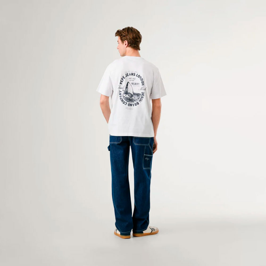 t-shirt-con-stampa-sul-retro-dal-taglio-rilassato t-shirt-con-stampa-sul-retro-dal-taglio-rilassato