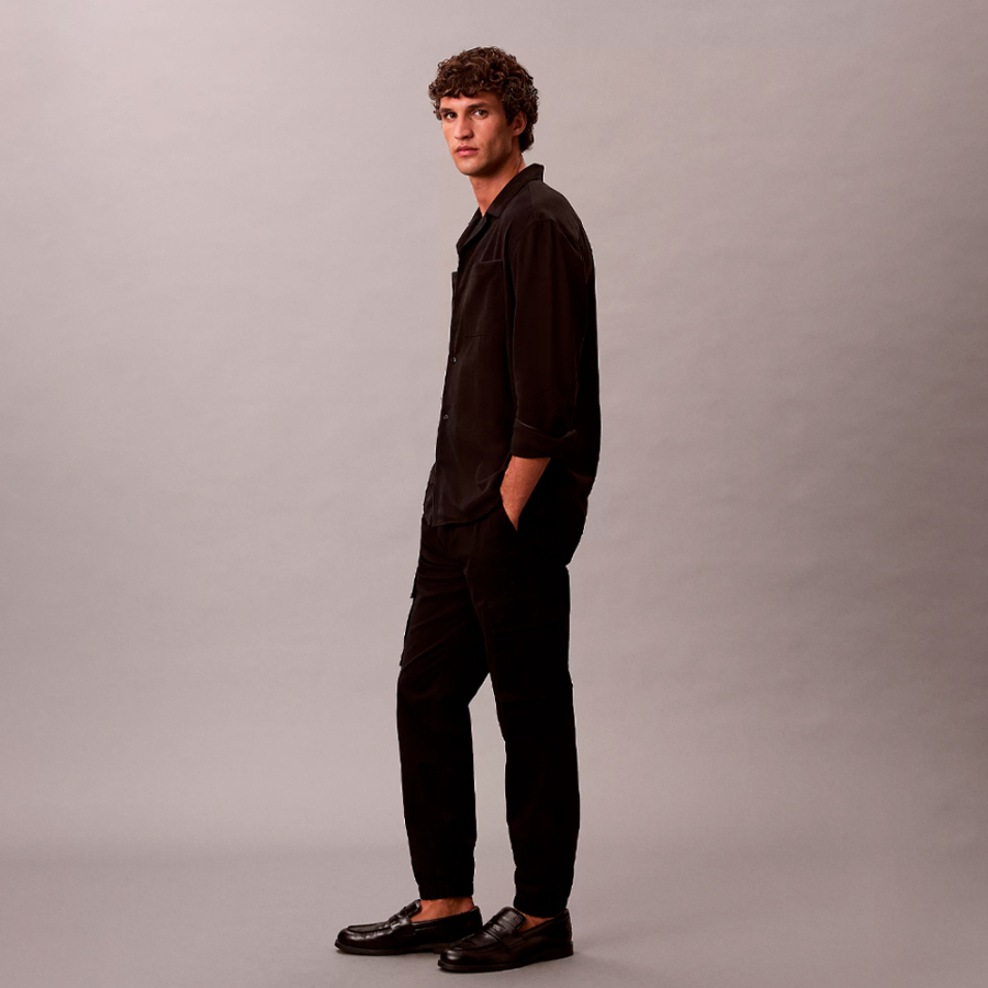 pantaloni-cargo-attillati pantaloni-cargo-attillati