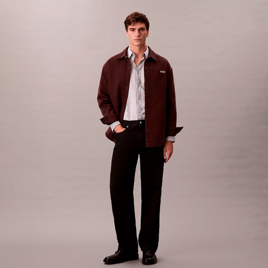 locker-sitzendes-denim-overshirt-im-stil-der-neunziger locker-sitzendes-denim-overshirt-im-stil-der-neunziger