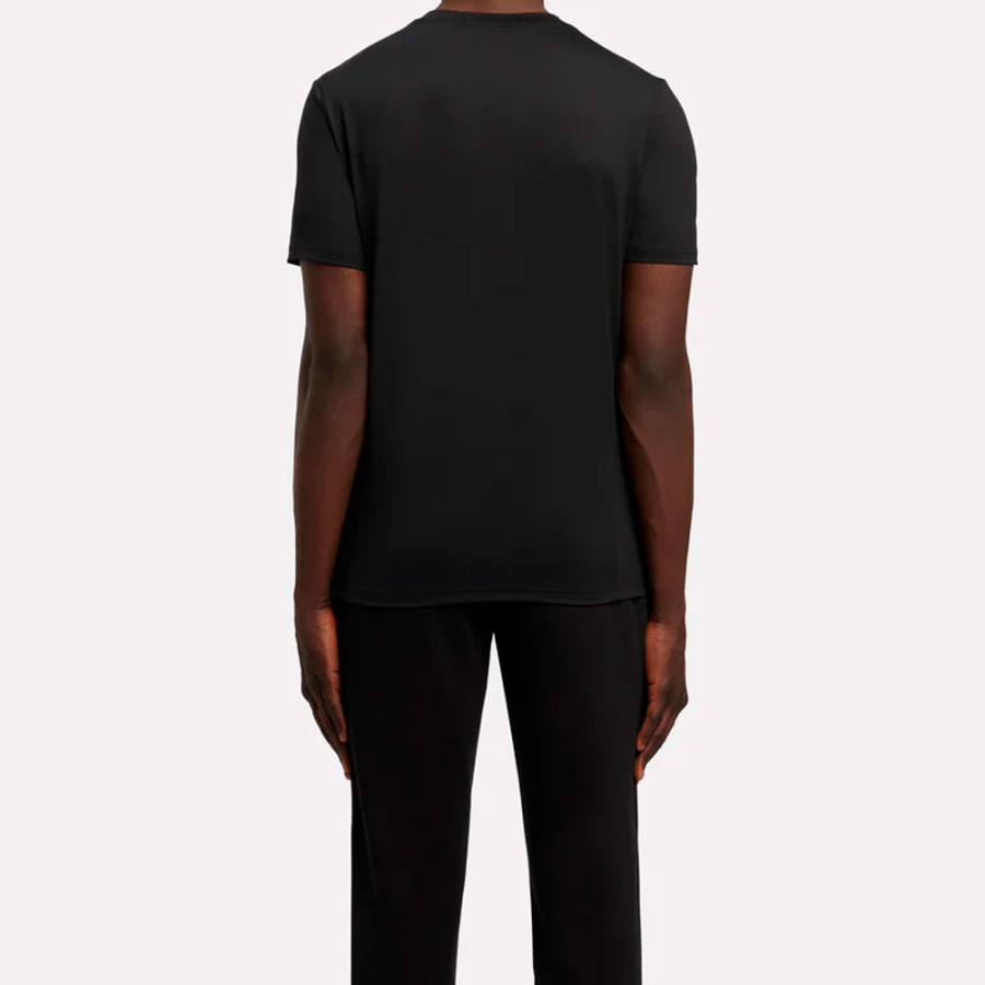 id-train-logo-stretch-tech-t-shirt id-train-logo-stretch-tech-t-shirt