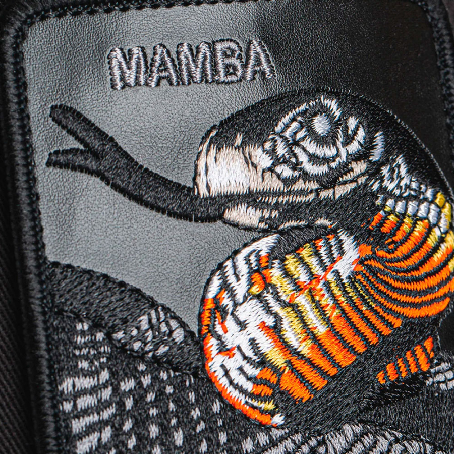 gorra-mamba-trucker gorra-mamba-trucker