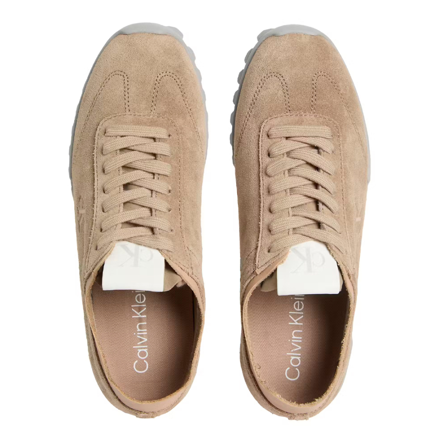 low-profile-runner-shoe