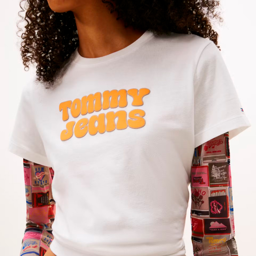 t-shirt-essential-logo-2-regulier t-shirt-essential-logo-2-regulier