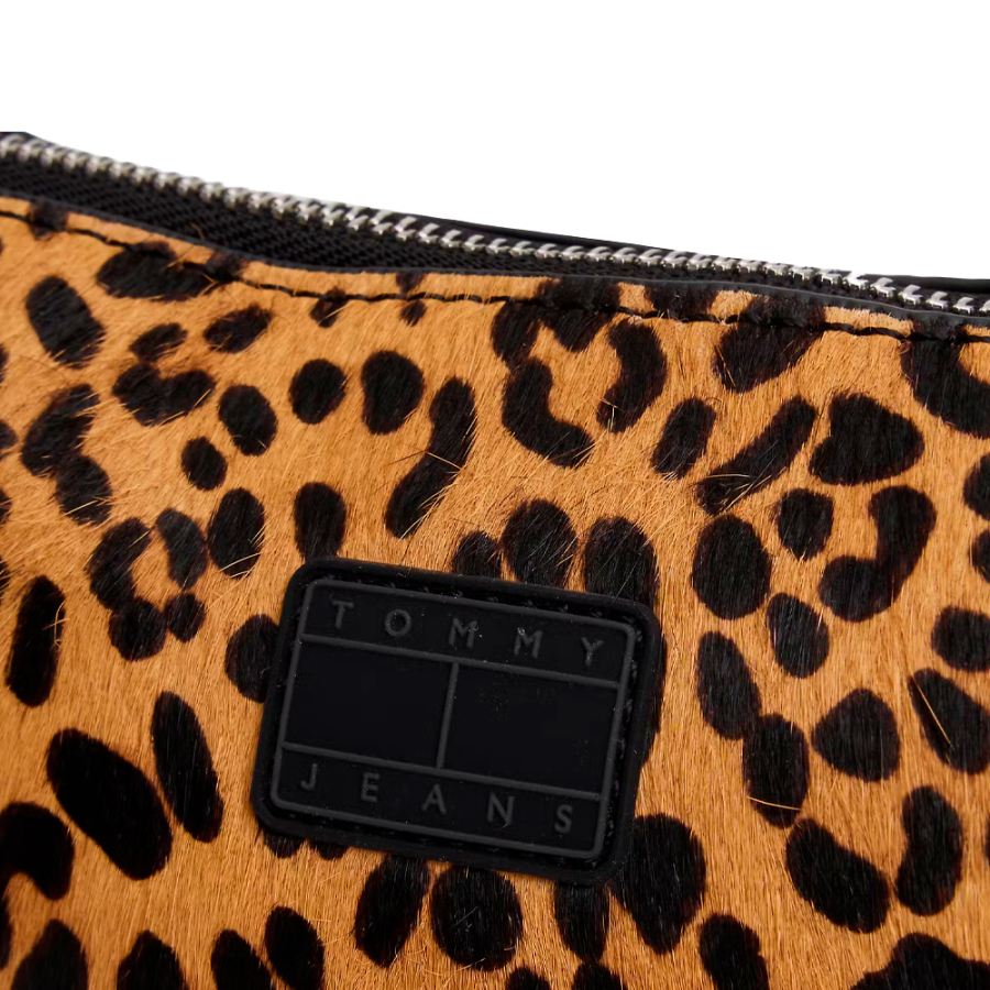 leopard-crossbody-bag leopard-crossbody-bag