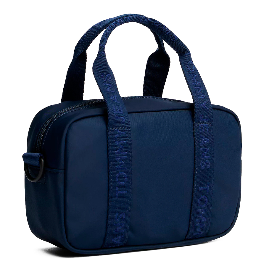 essential-inscription-umhangetasche essential-inscription-umhangetasche