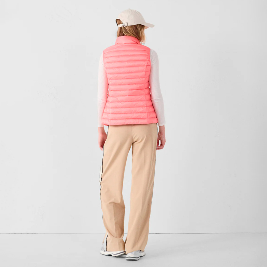 sleeveless-lightweight-down-jacket