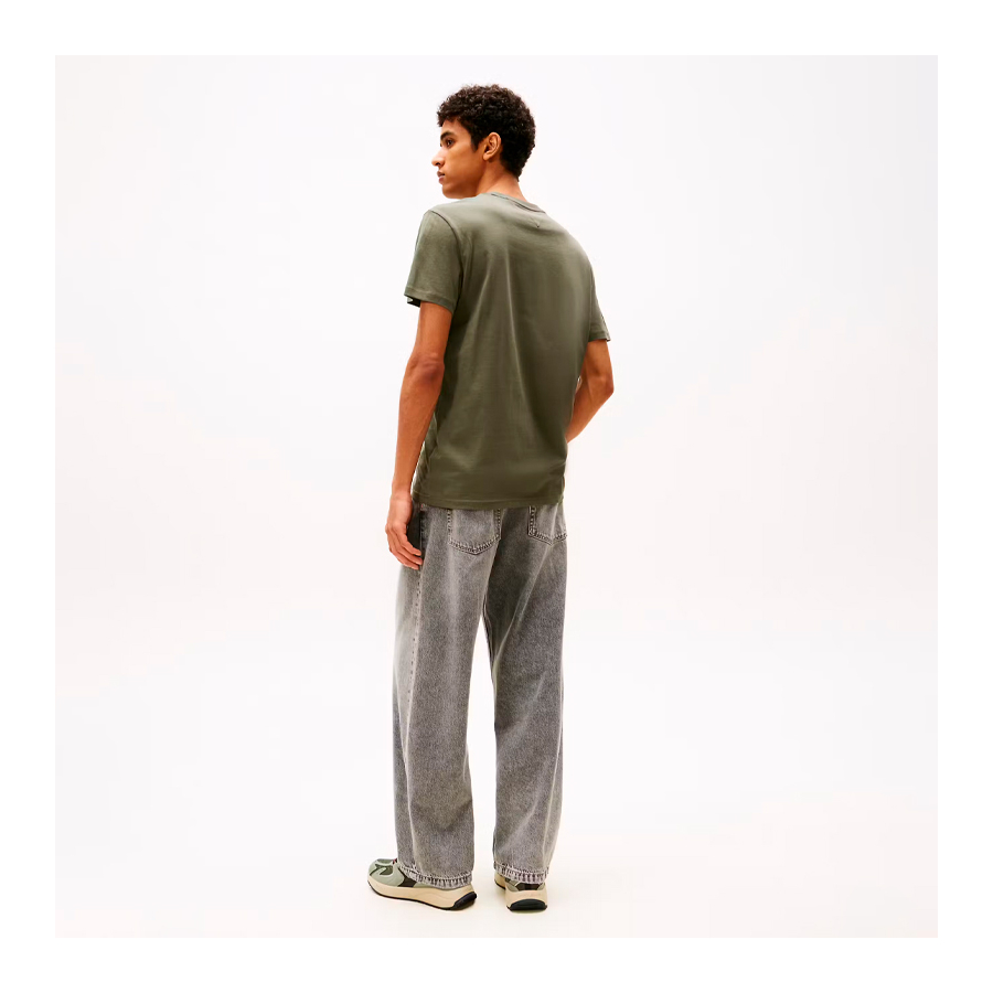 texto-de-dna-em-camiseta-normal texto-de-dna-em-camiseta-normal