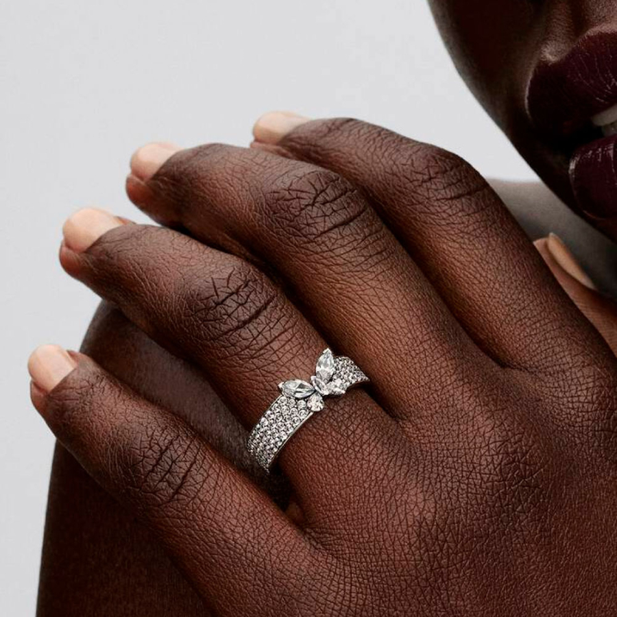 anel-largo-com-borboleta-brilhante-194270c01