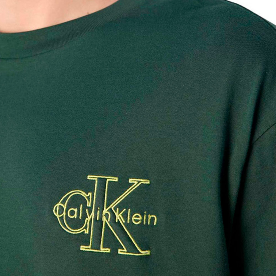 t-shirt-a-manches-courtes-avec-monologue-graphique