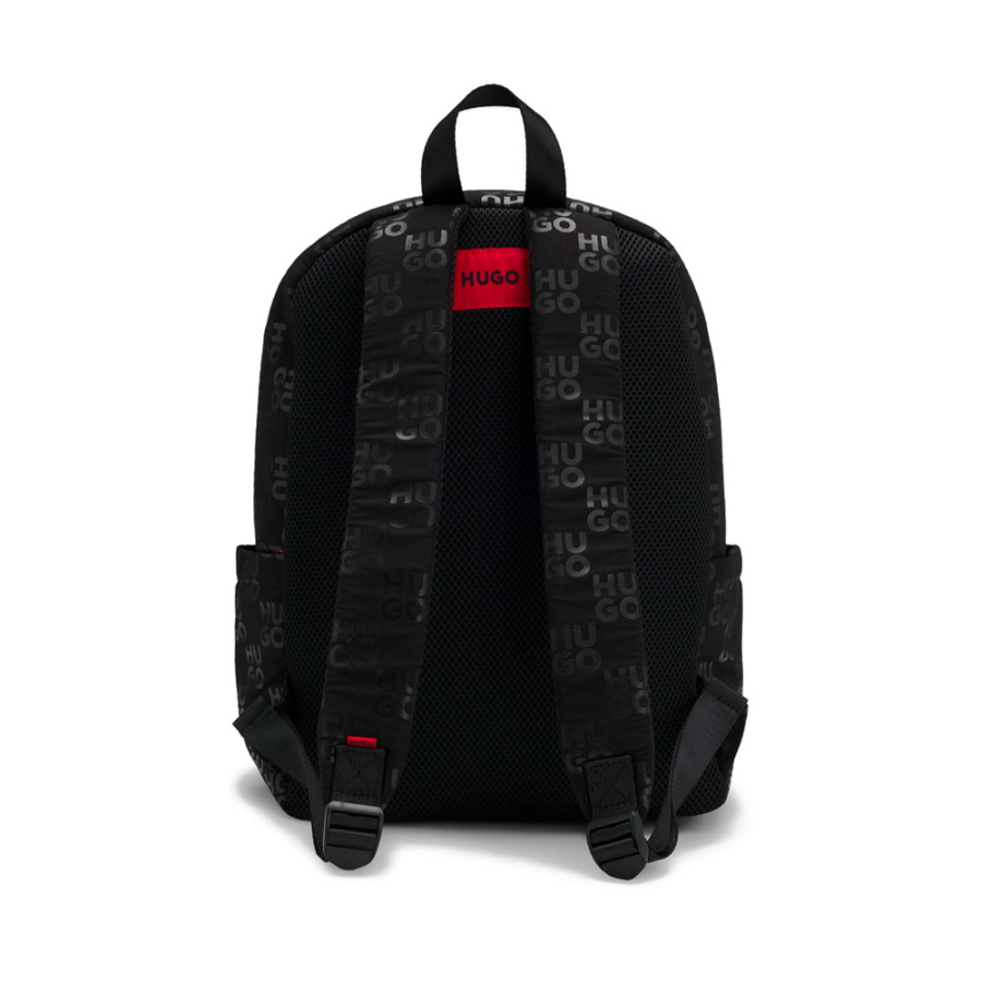 mochila-con-monograma-con-insignia-de-logo-kids mochila-con-monograma-con-insignia-de-logo-kids