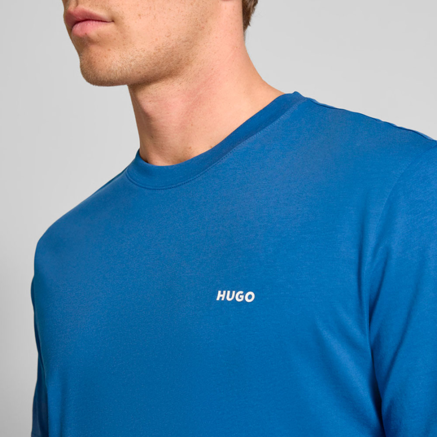 t-shirt-with-printed-logo t-shirt-with-printed-logo