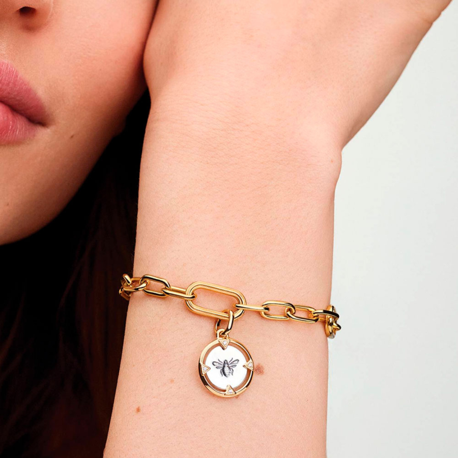 pingente-medalhao-de-abelha-763417c01 pingente-medalhao-de-abelha-763417c01