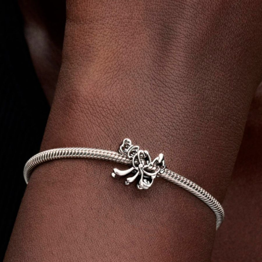 breloque-disney-dingo-en-filigrane-793912c00 breloque-disney-dingo-en-filigrane-793912c00