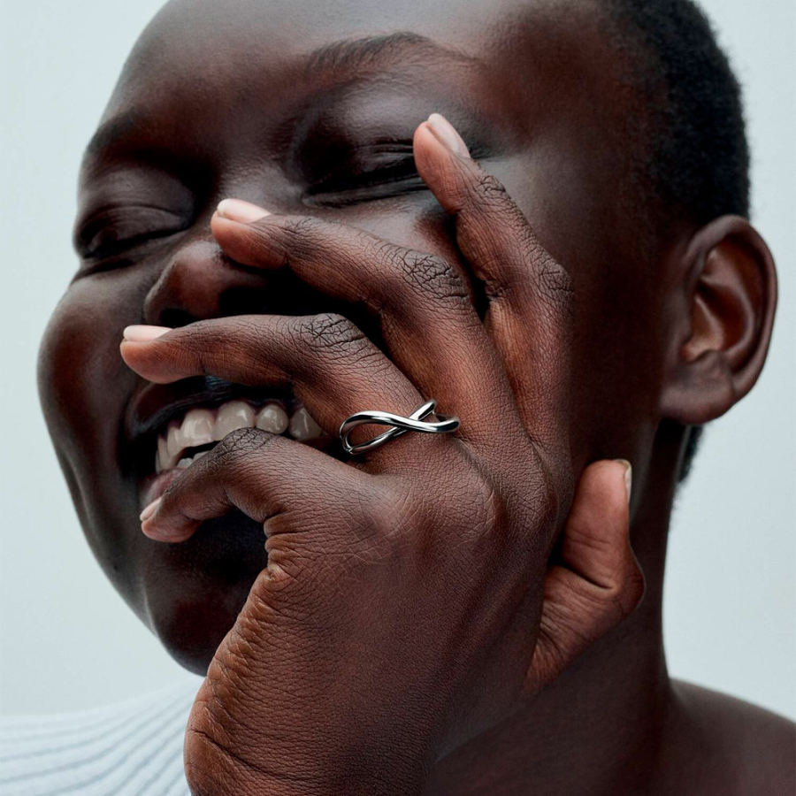 anello-infinito-forma-organica-193318c00 anello-infinito-forma-organica-193318c00