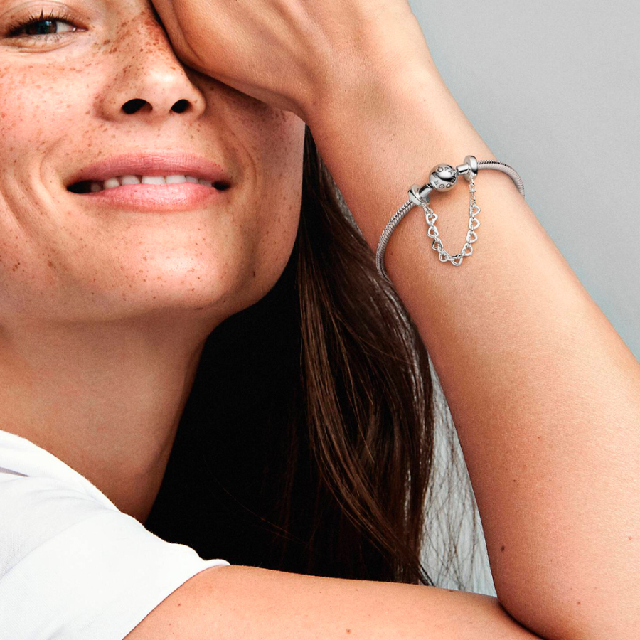 chaine-de-securite-linked-hearts-792274c00 chaine-de-securite-linked-hearts-792274c00