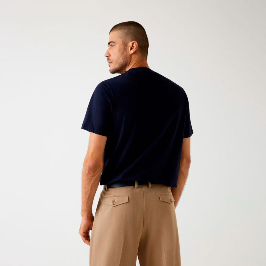 camiseta-com-logotipo-bordado camiseta-com-logotipo-bordado