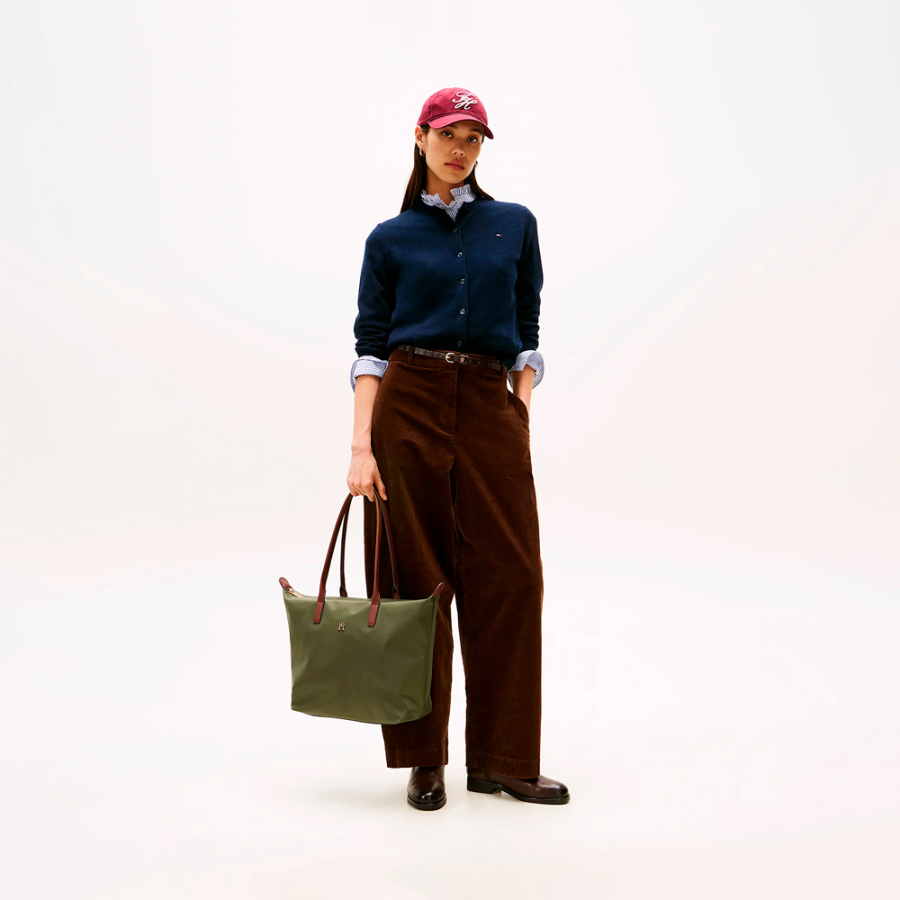 tragetasche-mit-th-monogramm tragetasche-mit-th-monogramm