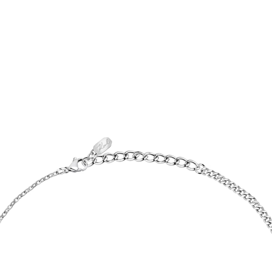 collier-avec-pendentif-en-perle