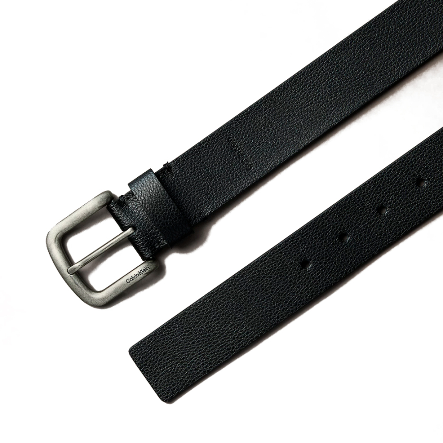 grained-belt-with-round-buckle