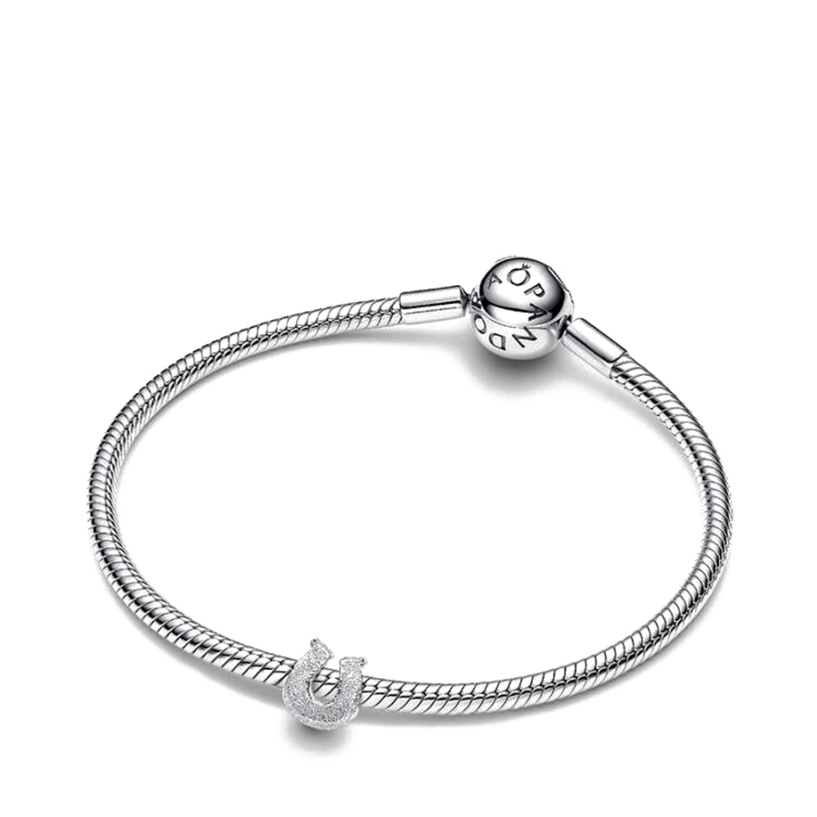 charm-mini-fer-a-cheval-texture-794056c00 charm-mini-fer-a-cheval-texture-794056c00