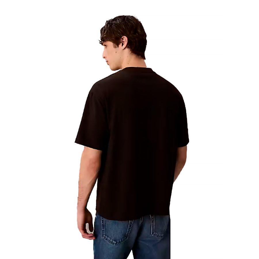 camiseta-cursive-calvin-graphic camiseta-cursive-calvin-graphic