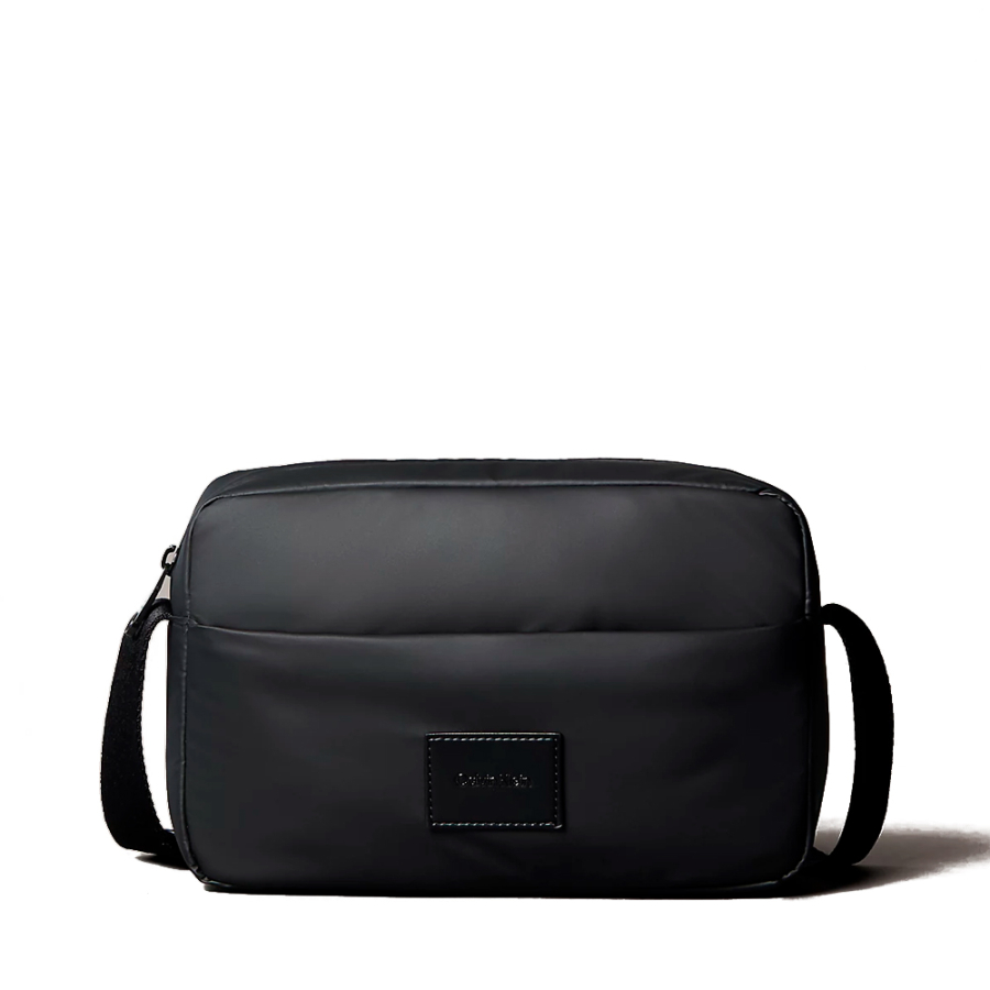 utility-camera-puffer-bag utility-camera-puffer-bag