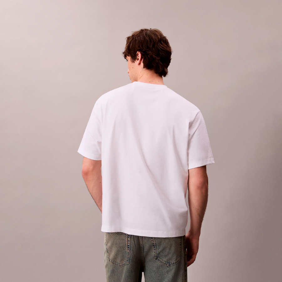 locker-sitzendes-t-shirt-mit-grafischem-logo locker-sitzendes-t-shirt-mit-grafischem-logo