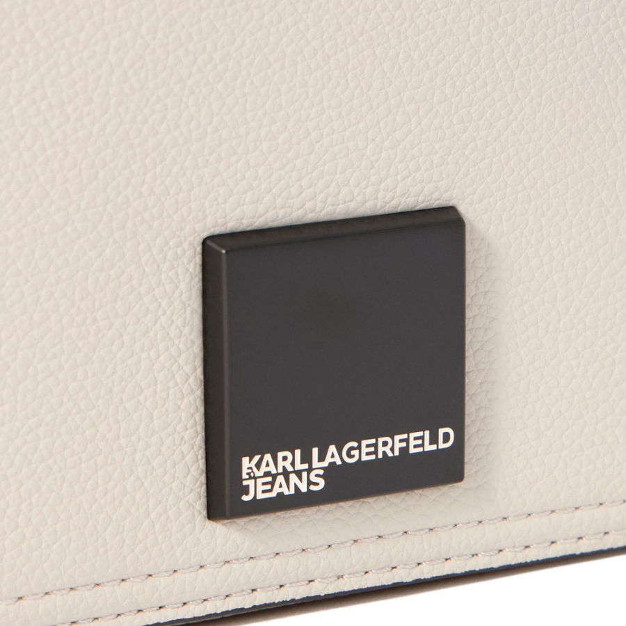 bolso-para-camara-con-logotipo-cuadrado-de-klj