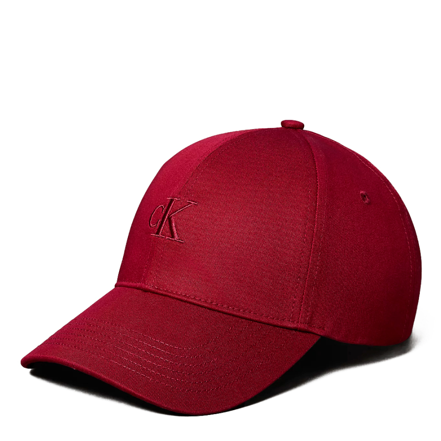 casquette-de-baseball-avec-monogramme-brode