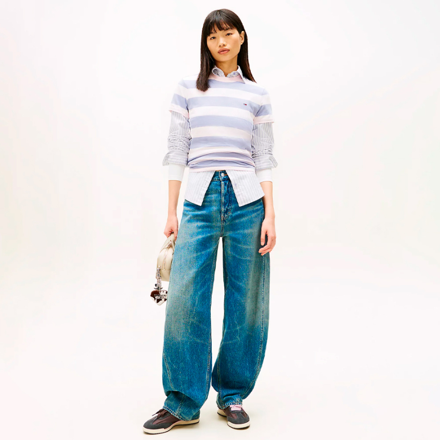 maglietta-lavorata-a-maglia-con-logo-ricamato maglietta-lavorata-a-maglia-con-logo-ricamato