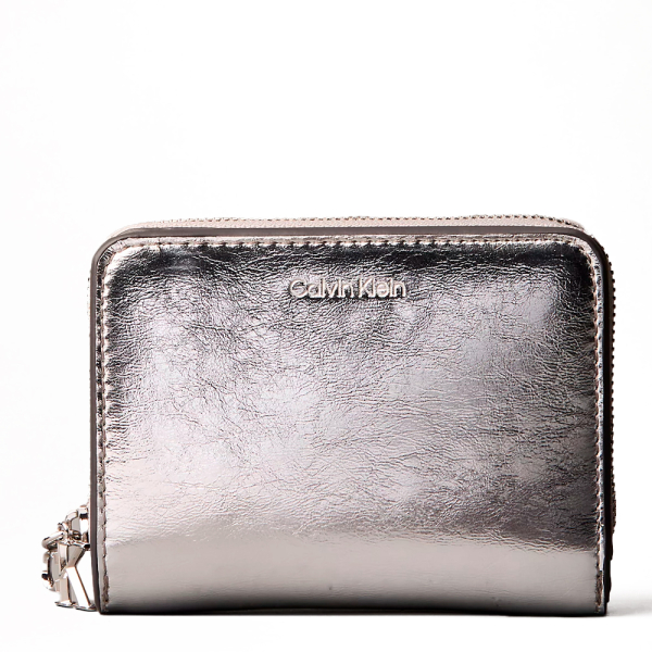 Calvin Klein Portefeuille zipp avec monogramme en mtal - U Argent- Ref 49 €