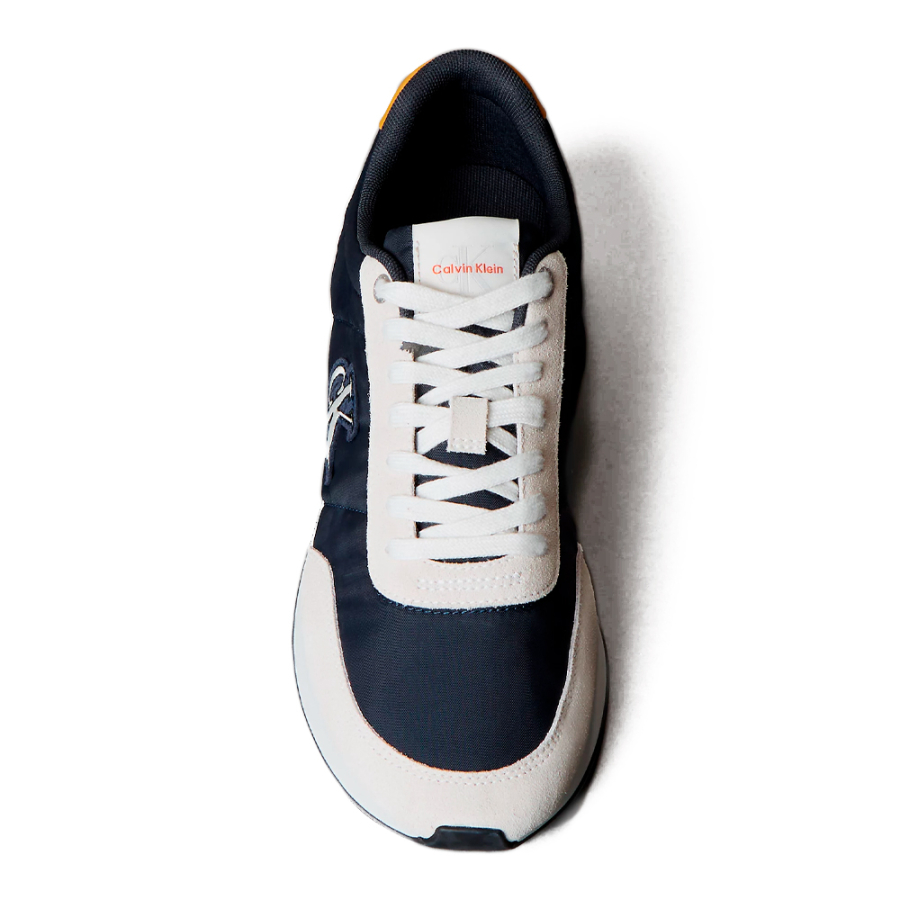 1979-chaussures-de-course-avec-logo-distinctif 1979-chaussures-de-course-avec-logo-distinctif