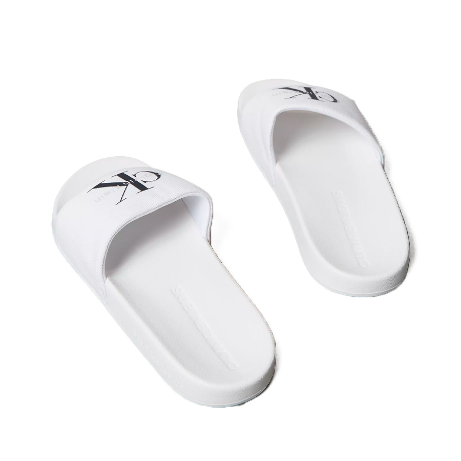 canvas-flip-flops-with-logo canvas-flip-flops-with-logo