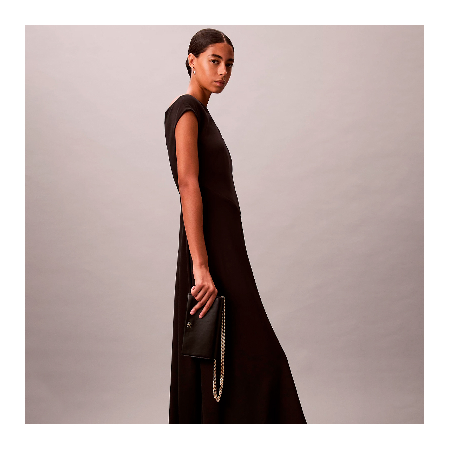 carteira-com-corrente-monogramada carteira-com-corrente-monogramada