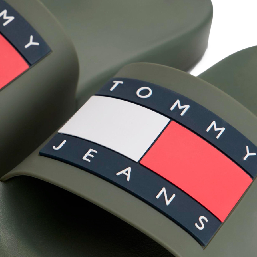 flip-flops-with-rubberized-logo flip-flops-with-rubberized-logo