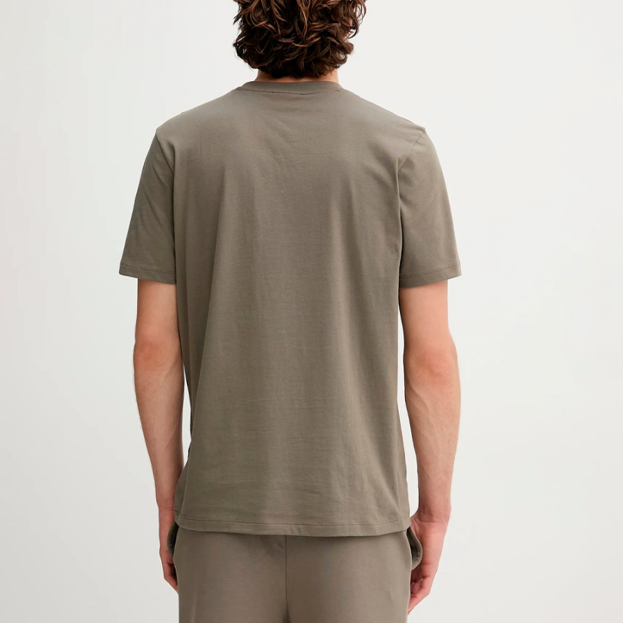 t-shirt-with-printed-logo