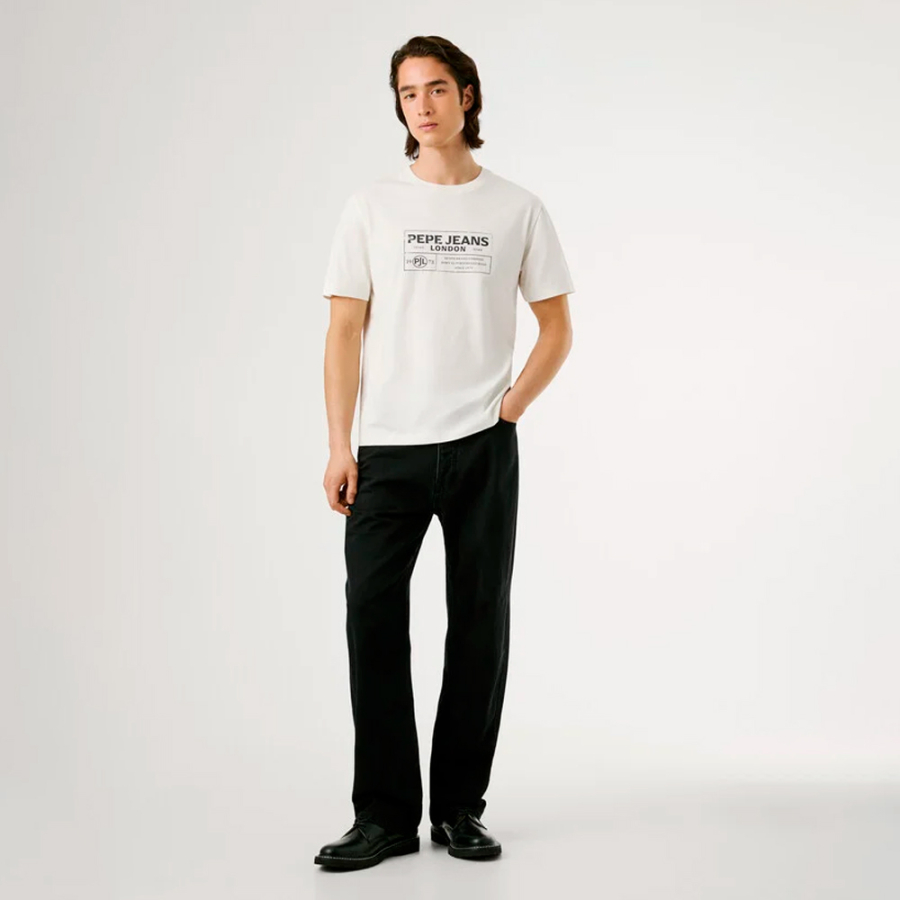 normal-geschnittenes-t-shirt-mit-aufgedrucktem-logo normal-geschnittenes-t-shirt-mit-aufgedrucktem-logo