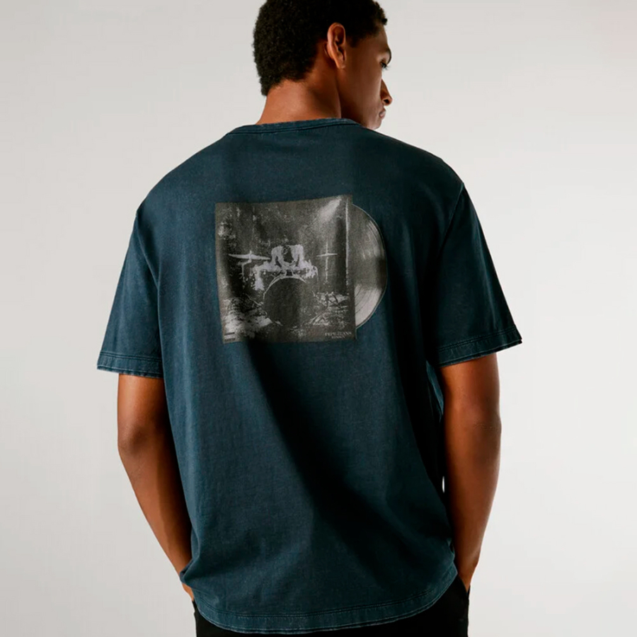 t-shirt-avec-dos-imprime-coupe-decontractee t-shirt-avec-dos-imprime-coupe-decontractee