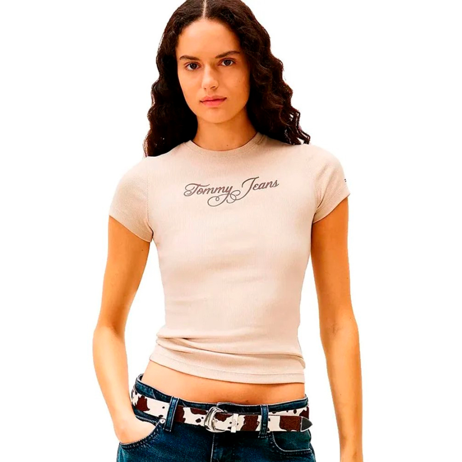 camiseta-com-logotipo-slim-essentials camiseta-com-logotipo-slim-essentials