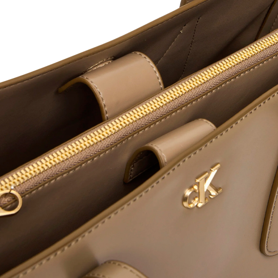 medium-monogrammed-work-tote-bag medium-monogrammed-work-tote-bag