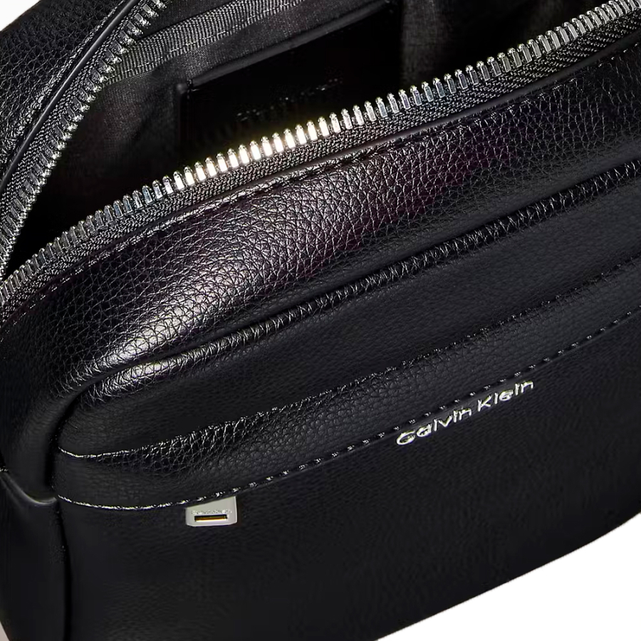 micro-pebble-reporter-bag micro-pebble-reporter-bag