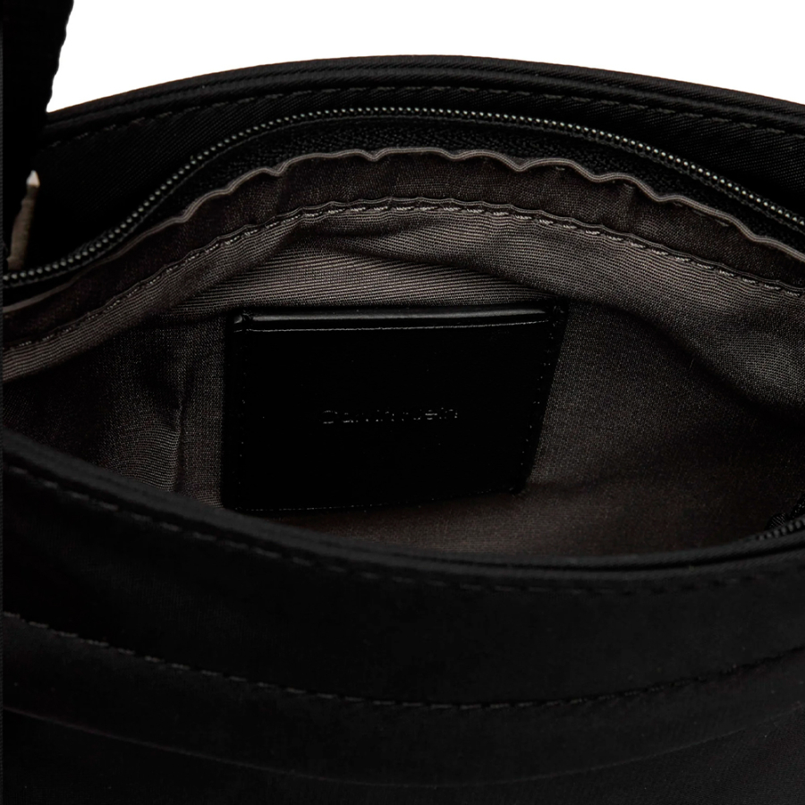 borsa-a-tracolla-slim-flatpack-elegante