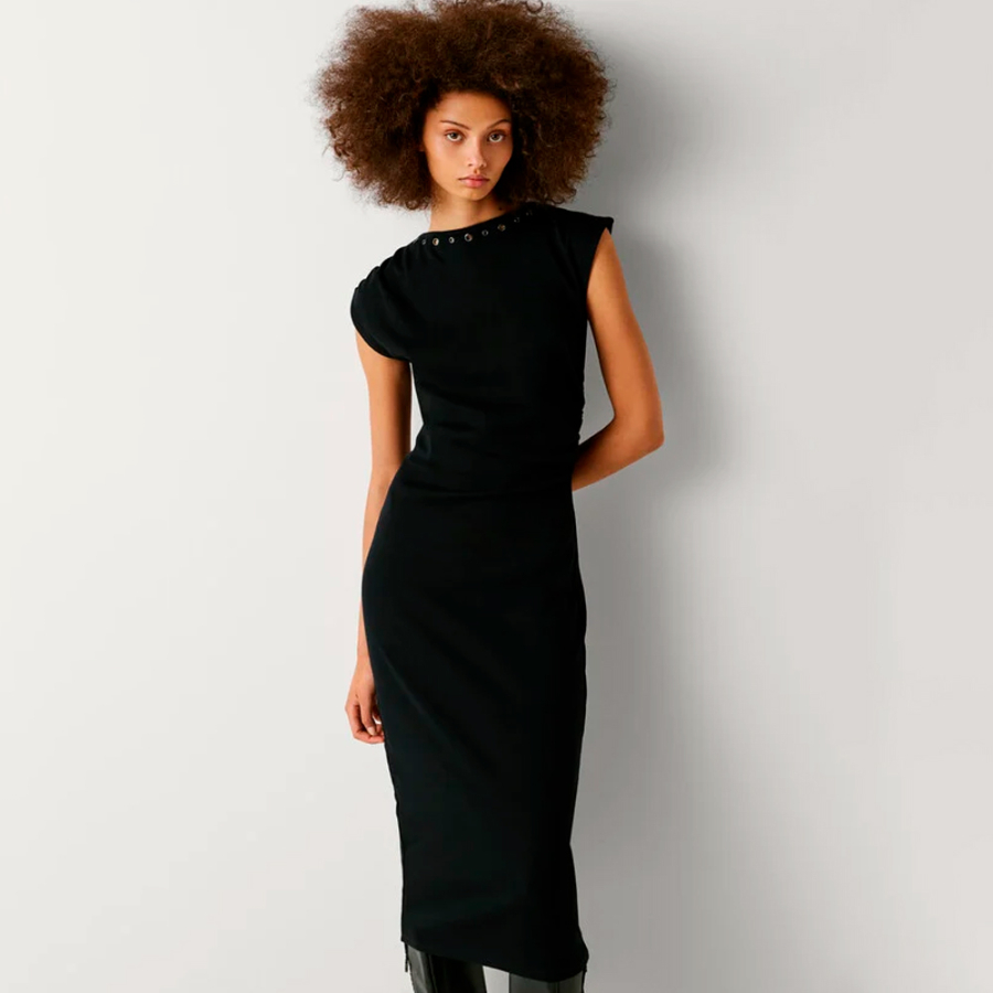 langes-geripptes-kleid